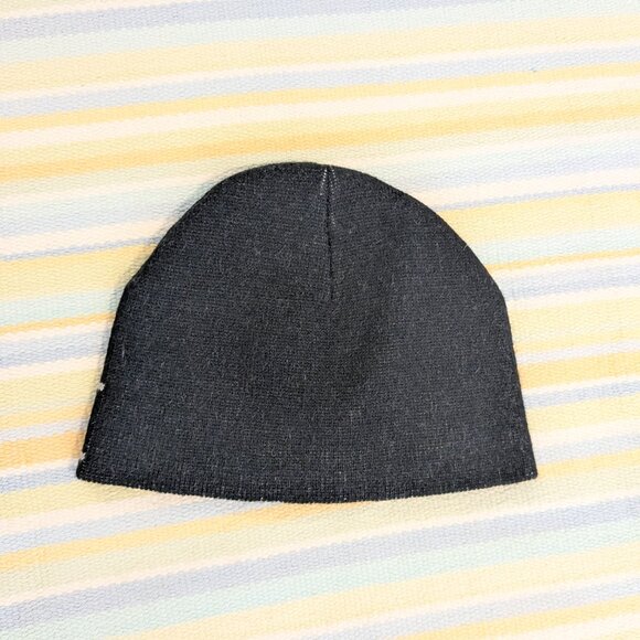 ⭐ GOT Game Of Thrones Winter Is Coming Hat - Picture 2 of 5